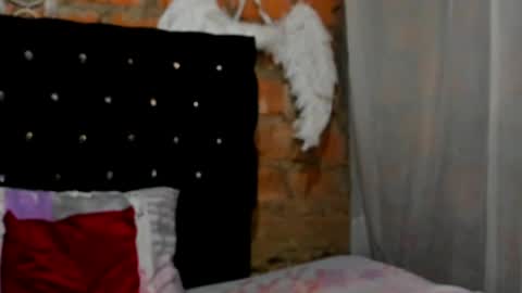 kenia walker online show from April 10, 2:45 pm