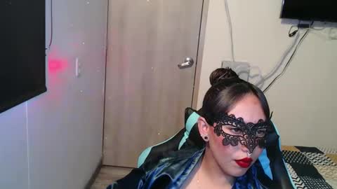 kenshi2302 online show from February 2, 8:30 pm