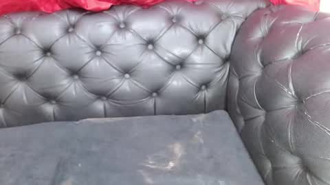 K E R L Y online show from December 20, 1:37 pm