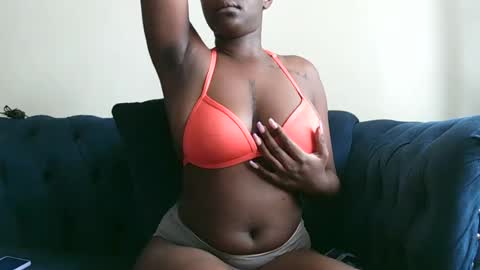 keyla online show from July 12, 8:04 am