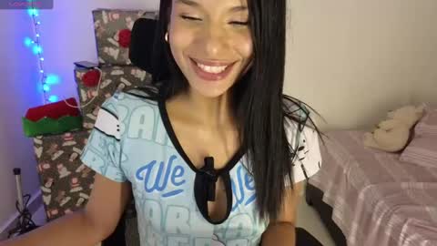 Karelys M. online show from December 6, 3:30 am