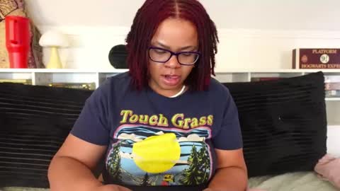 Khaya online show from March 5, 3:19 pm