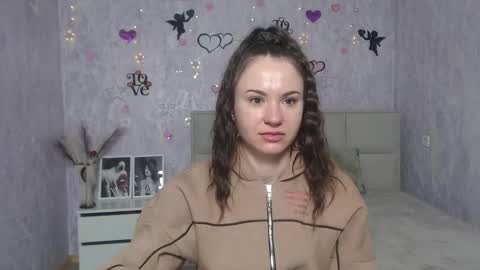 Kara online show from February 17, 7:23 pm