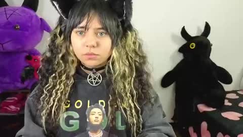 kiiokapop__ online show from October 2, 9:14 am