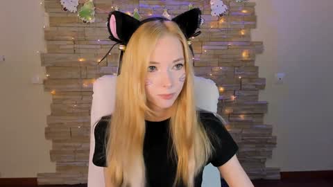 kim_boyd online show from January 2, 12:03 pm