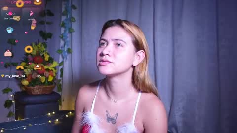 ISABELLA 3 online show from December 11, 5:53 am