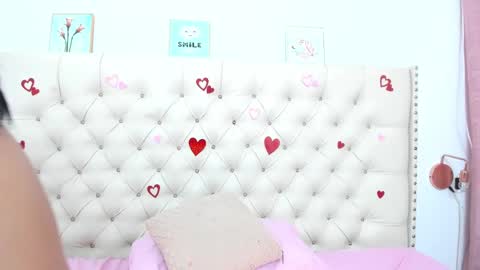 kim_eli online show from February 17, 8:49 pm