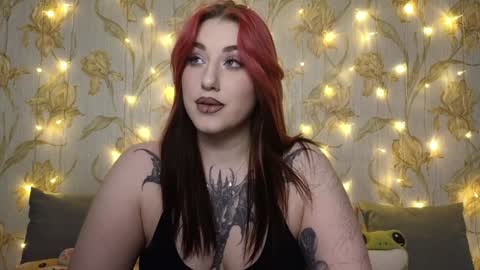 Snapshot of kim_possible1 chatting on December 6, 11:00 am Hi Im Kimberly but u can call me Kim. Turn on ur sound i love to talk and moan online show from December 6, 11:00 am