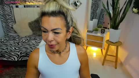 Kimberly  online show from March 22, 10:32 am