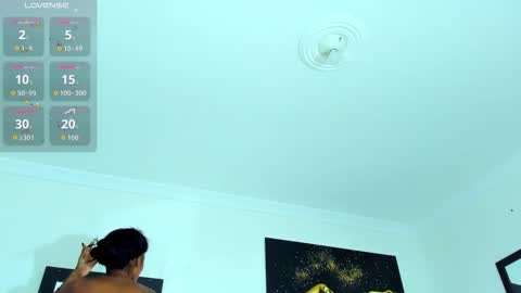 Kimberly Banks online show from March 21, 9:58 am