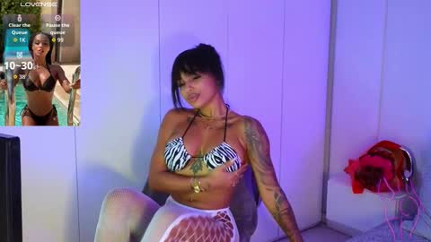 Kim online show from October 9, 6:56 pm