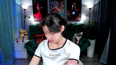 kimm wong online show from December 18, 7:13 am