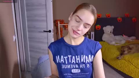 KimmyCutes online show from November 8, 11:15 am