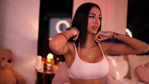 Kim online show from October 19, 1:57 pm