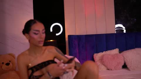 Kim online show from November 30, 3:27 pm