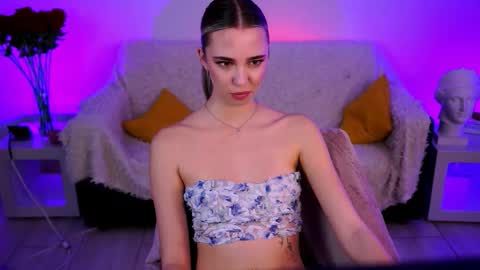 kimporins online show from February 27, 5:02 pm