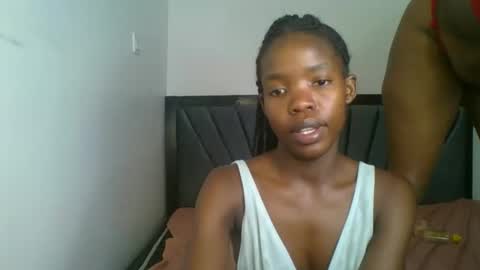 kinky_aria online show from December 4, 9:22 am