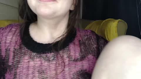 Snapshot of kinky_malina chatting on February 4, 4:08 pm Heeey My name - Rose. Chat w me here or -  online show from February 4, 4:08 pm