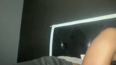 Snapshot of kinkykittee chatting on February 11, 4:55 am Bunniii online show from February 11, 4:55 am