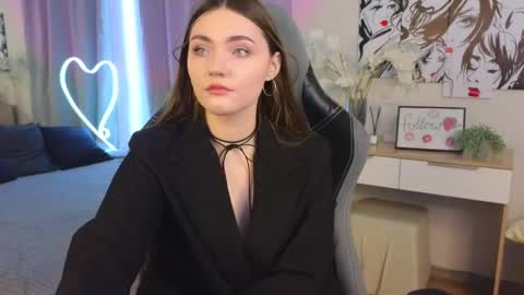 kira_jin online show from March 2, 5:54 am