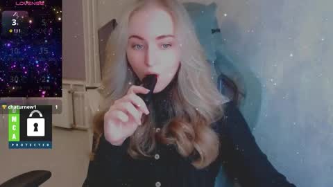 you know thumb up me please its important online show from February 2, 5:01 pm