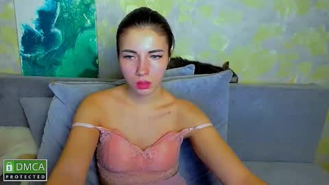 Kira  online show from November 21, 7:49 pm