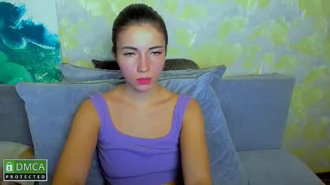 kiraa sunny online show from November 27, 8:45 pm