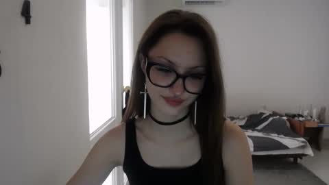 kirakittenn online show from September 29, 12:32 pm