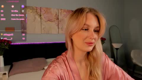 Kira online show from February 1, 1:15 am