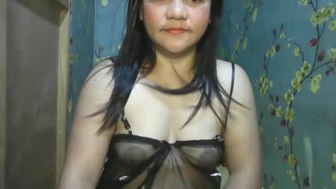 kiss_me_loves online show from February 6, 11:15 pm