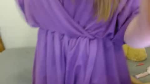 Allie online show from March 12, 3:26 pm