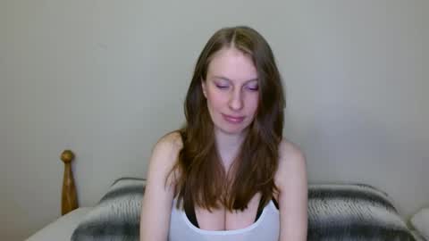 Allie online show from February 27, 10:42 pm