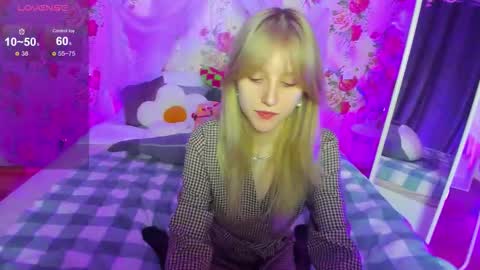 christie online show from November 12, 7:56 pm