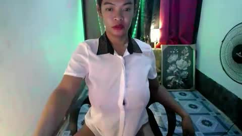 VICTORIA online show from November 7, 12:00 pm