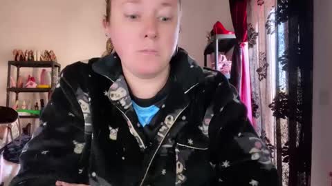 kissica online show from February 23, 2:27 pm