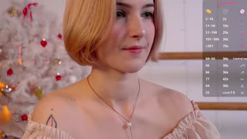 Snapshot of kisskiss_muah chatting on December 20, 2:05 pm Kate  online show from December 20, 2:05 pm