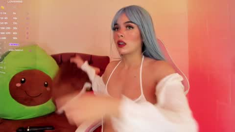 Lily online show from December 3, 5:52 am