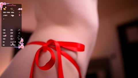 Snapshot of kit_katt_ chatting on December 19, 1:07 am online show from December 19, 1:07 am