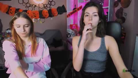 kitniss online show from October 22, 12:32 pm