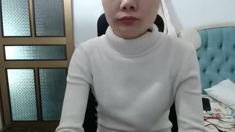 kitti_baby2x online show from January 14, 1:21 am