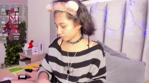 Camila online show from January 17, 2:29 am