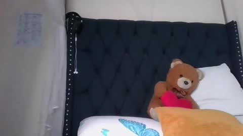 kitty_kerry online show from March 10, 6:12 pm