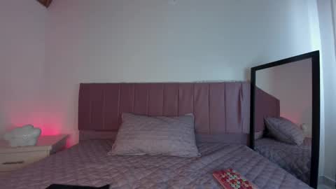 kitty_kryss online show from September 15, 1:41 pm