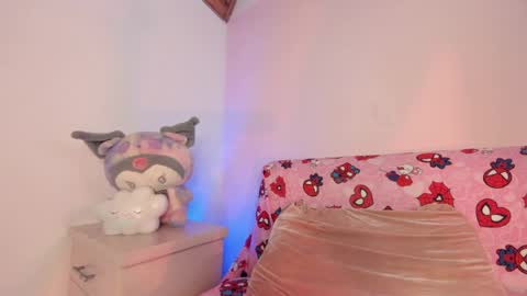 kitty_kryss online show from April 13, 5:03 pm