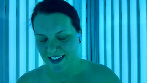 Kat3 online show from April 8, 2:35 am