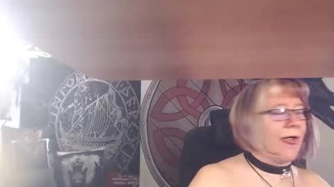 Michelle online show from December 19, 9:45 am