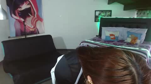 Kloe deker online show from January 10, 1:41 pm