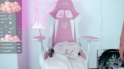 kloe online show from April 1, 2:45 am