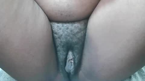 koffi639202 online show from February 6, 9:45 am