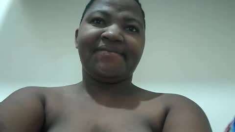 Snapshot of koffi639202 chatting on January 25, 10:39 pm koffi639202 online show from January 25, 10:39 pm